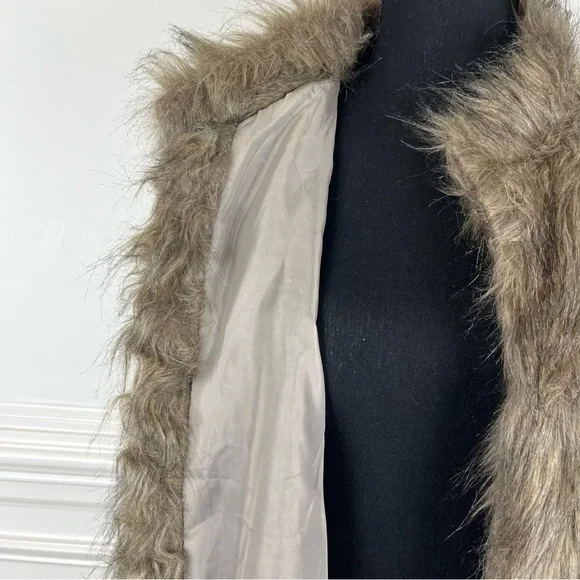 Rouge Collection Faux Fur Vest‎ Brown Size 2X - Picture 3 of 7